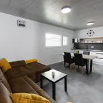 Marley & Me Apartamento